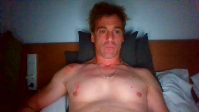 Azulfunn webcam model stream image