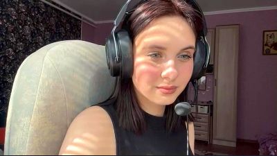 ZENDAYAS_EYES webcam cam4 model stream image