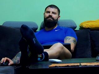 Xtream Leonard webcam model stream image