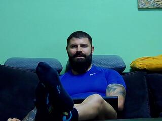 Xtream Leonard webcam model stream image