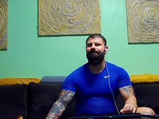 Xtream Leonard webcam model stream image