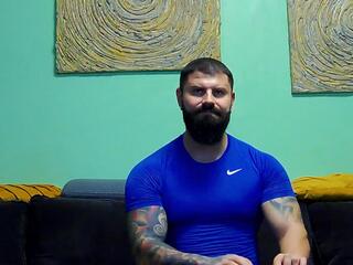 Xtream Leonard webcam model stream image