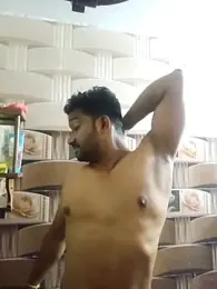 RabitheRambo30 webcam model stream image