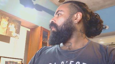 Aguustin21 webcam model stream image