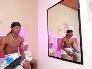 Clarck Clein webcam model stream image