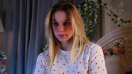 EdlinAlliston webcam model stream image