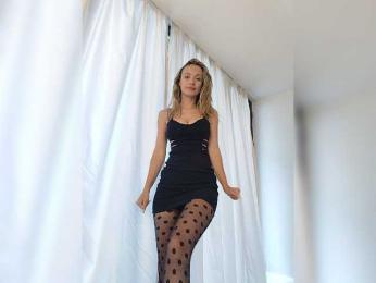 Zvezda_Lola webcam bongacams model stream image