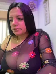 Milff_parkerrr webcam model stream image