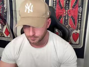 brettmycles webcam model stream image