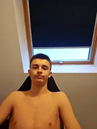 yanisyanisss webcam model stream image