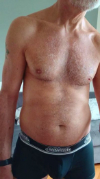 ItalSilverDaddy webcam model stream image