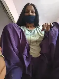 Love-pari77 webcam model stream image