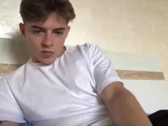lovet1me webcam chaturbate model stream image