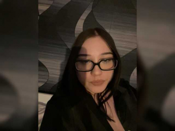KitiKate webcam bongacams model stream image