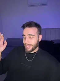 2HARDKURT webcam stripchat model stream image