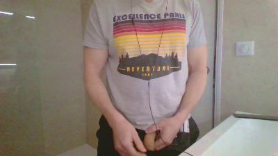 queue22 webcam model stream image