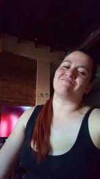 lunara_hot webcam model stream image