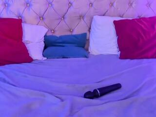 Samantha Walle webcam model stream image