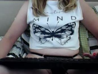 casaliniciantee webcam model stream image