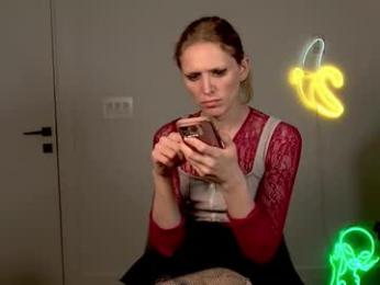 velvettgirl webcam model stream image