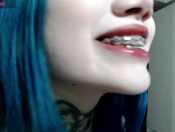 le_chan webcam model stream image