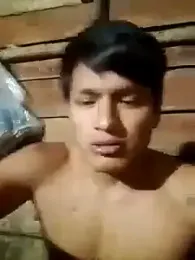 Huebolocko webcam model stream image