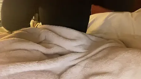 18yoteenvirgin webcam model stream image