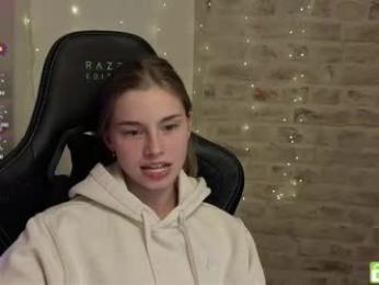 roxxxie_reid webcam model stream image