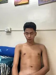 Demure_Asian143 webcam model stream image