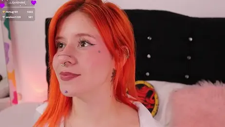 Daarlene webcam model stream image