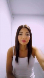 luna674 webcam model stream image