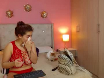 kim_and_mia webcam model stream image