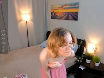 moirebroady webcam model stream image