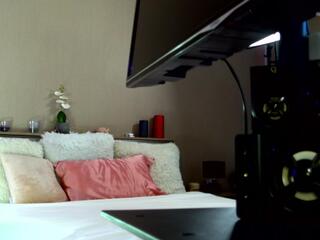 Alexxiss Love webcam model stream image