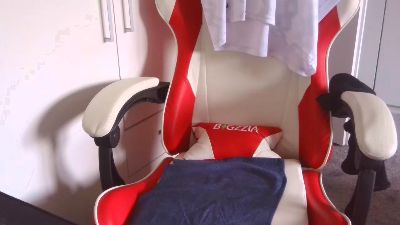 Olli70 webcam cam4 model stream image
