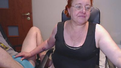 JoAndNeighbour webcam model stream image