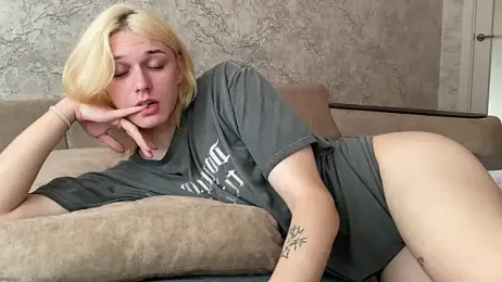 evelina228 webcam model stream image