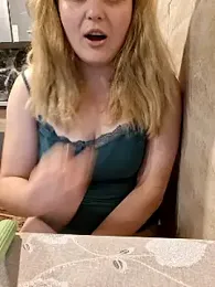 Sensii webcam stripchat model stream image