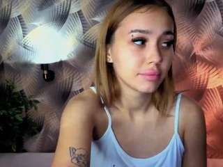 shariewalder webcam model stream image