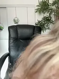 Ana-ya16 webcam model stream image