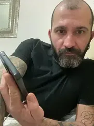 Pesimisthunder webcam model stream image