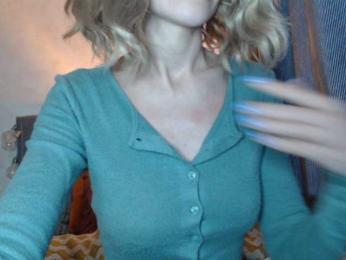 NoraSweet webcam bongacams model stream image