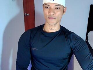 Bryan Davee webcam model stream image