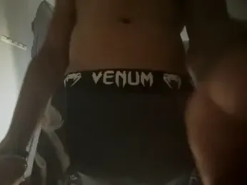 TheRealMrDLlong webcam model stream image