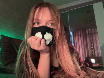 Tvoy_Medvezhenok webcam model stream image