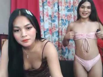 sexxywild_zoey4uxxx webcam chaturbate model stream image