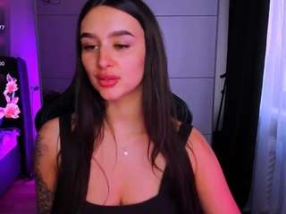 veronica-larson webcam camsoda model stream image