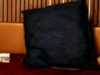 Tina Kayy webcam model stream image