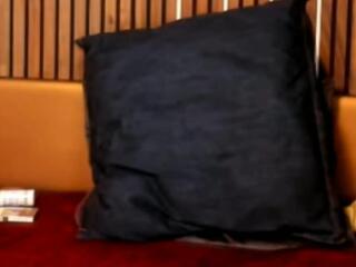 Tina Kayy webcam model stream image