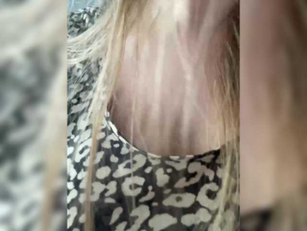 -Jolly- webcam model stream image